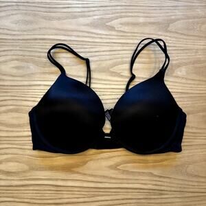 Victoria's Secret Very Sexy Push-Up Bra Black 32D